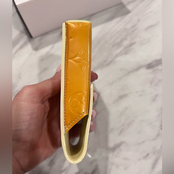 Louis Vuitton Vernis card / belt bag - Picture 4 of 8